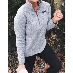 Grey quarter zip Patagonia pull over